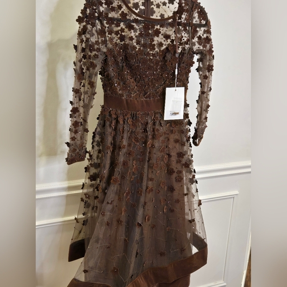 Mac Duggal Long Sleeve Fit & Flare Velvet Embellished Brown Floral Dress sz 2 - Picture 6 of 14